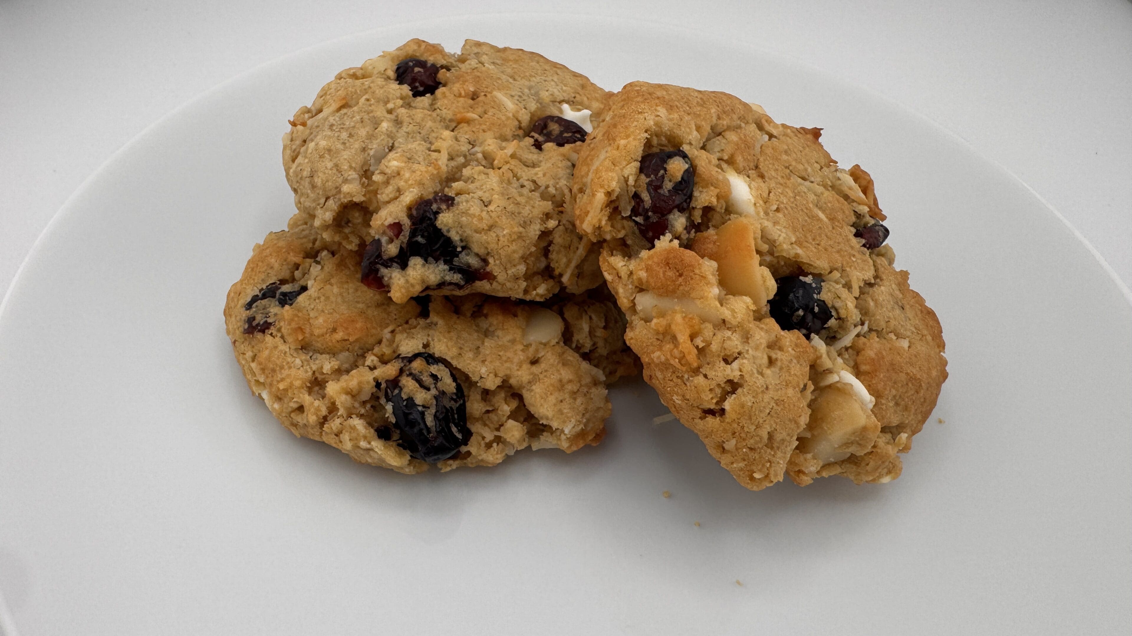 Mac Coco Craz-Rasin Cookies (per Dozen) - Image 5